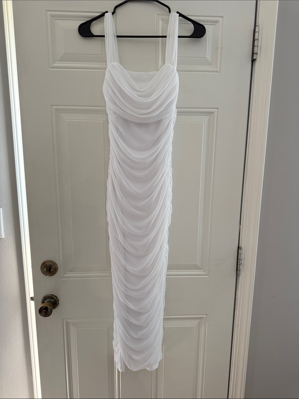 PrettyGarden Elegant White Ruched Sleeveless Maxi Dress